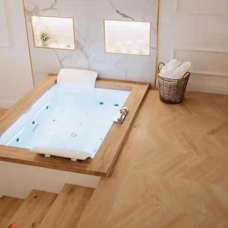 Camilla Luxury Apartment