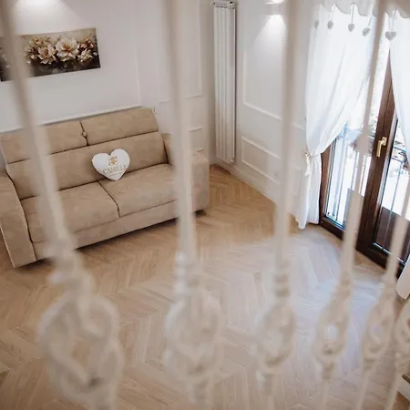 Camilla Luxury Apartment