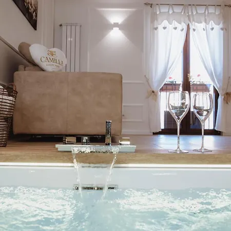 Camilla Luxury * Nemi